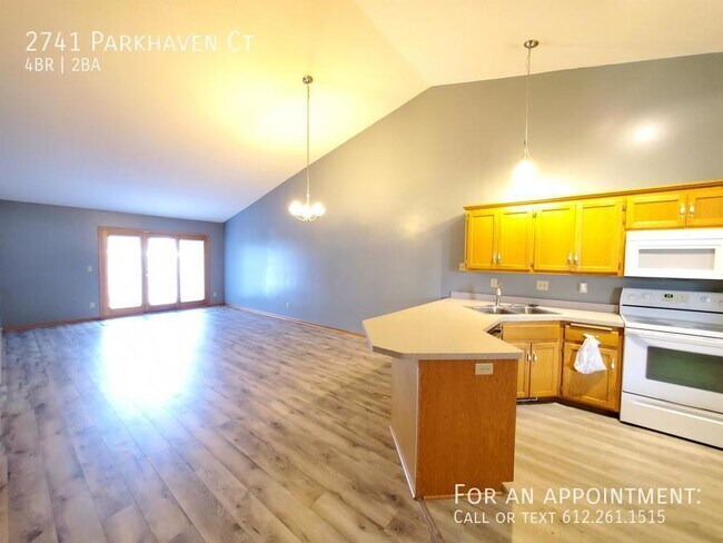 Building Photo - 2741 Parkhaven Ct