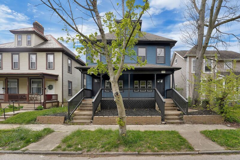 Foto principal - 555-557-557 Kimball Pl