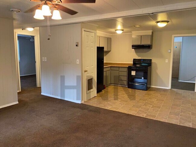 Cute 3 1 Duplex By South Dekalb Mall Apartment For Rent In Decatur Ga Apartments Com