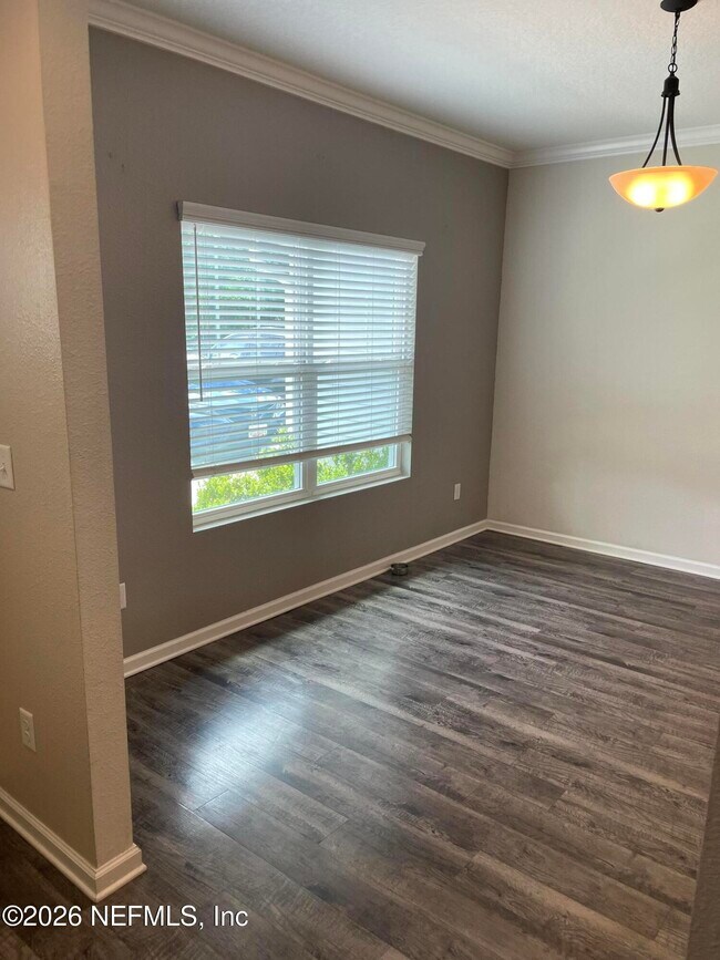 Foto del edificio - 5549 Broadgate Ct