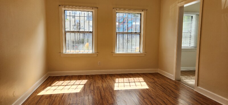 Foto principal - 727 S Coronado St