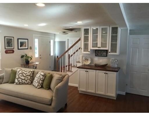Building Photo - 63 Puritan Way