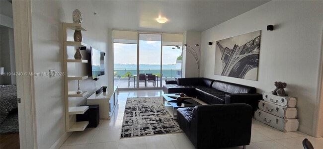 Building Photo - 7901 Hispanola Ave