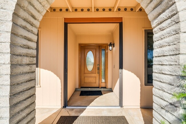 Building Photo - 11910 N Joi Dr