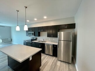 Building Photo - Antelope Tower