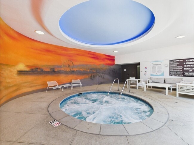 Building Photo - Montana Avenue