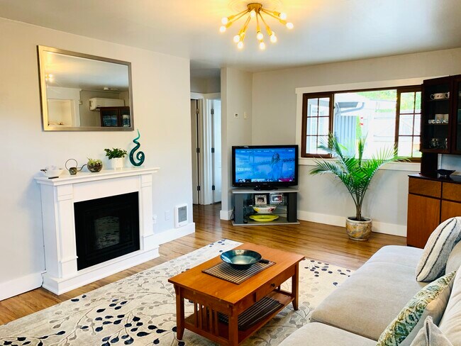 Foto del edificio - 14332 Interlake Ave N