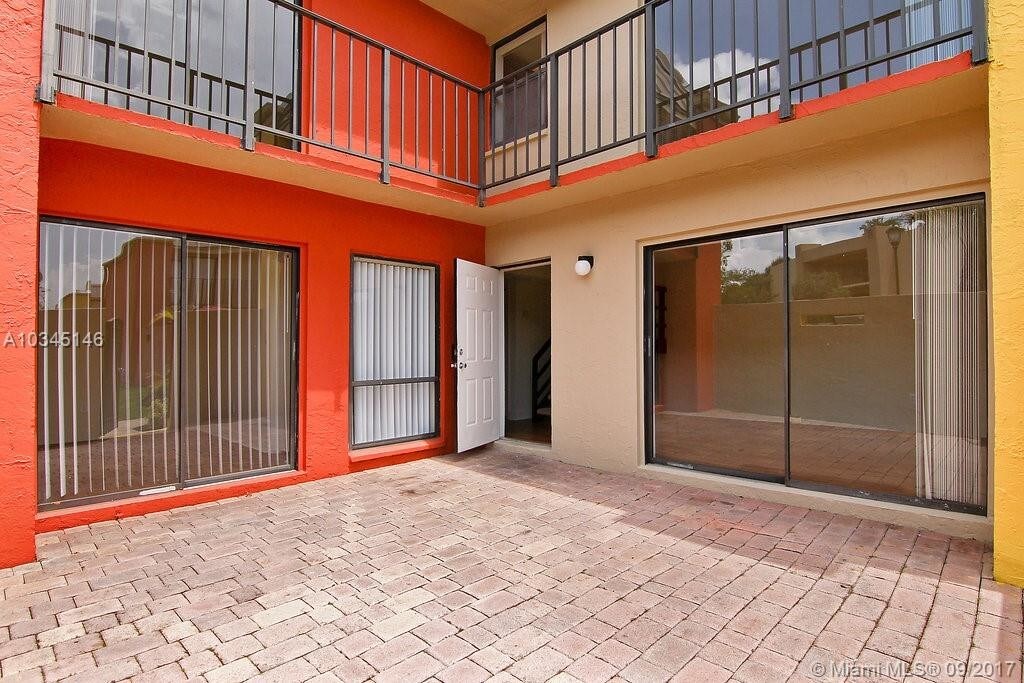 Primary Photo - 8301 SW 107th Ave