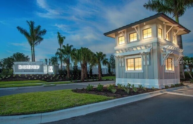 Building Photo - 7929 Grande Shores Dr