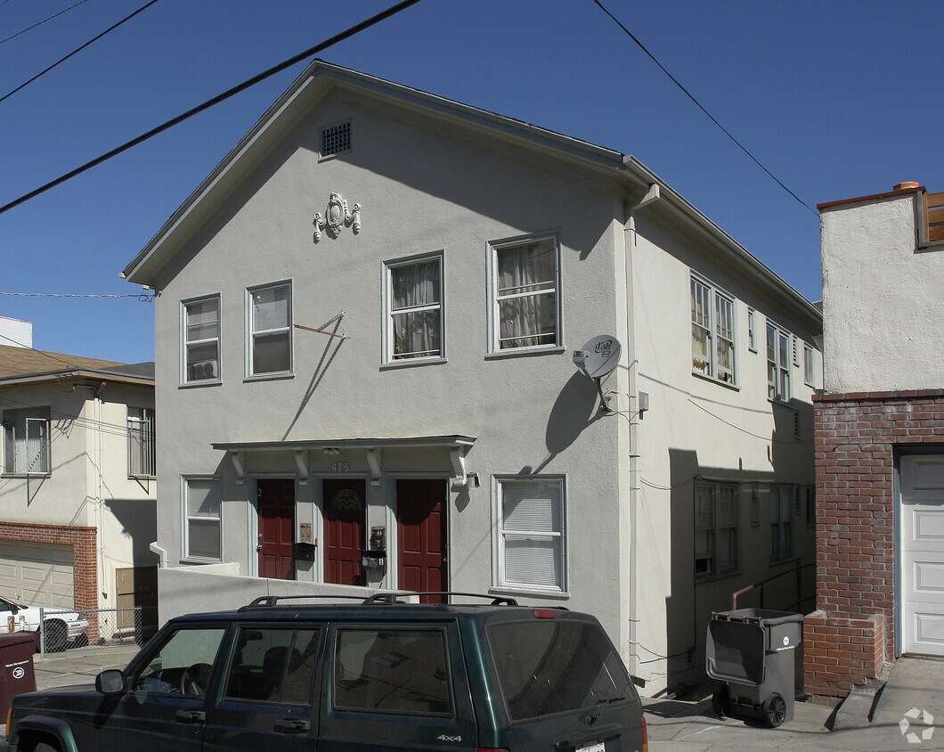Foto del edificio - 473 Stow Ave