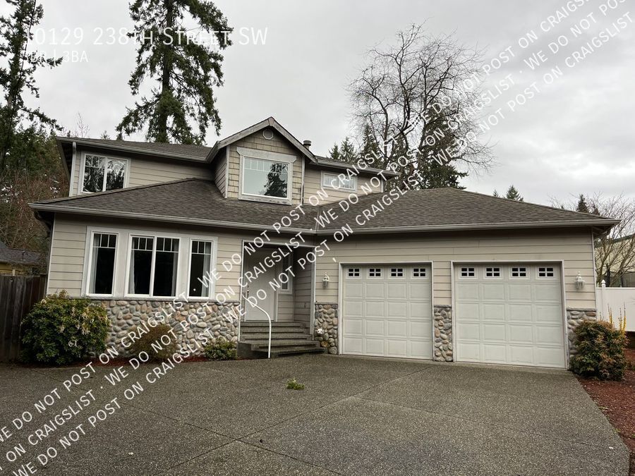 Foto principal - Edmonds 3bed 2.5 House with large yard clo...