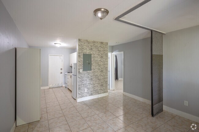 Sala de estar - 401 NW 43rd Ct