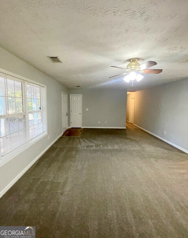 Building Photo - 103 Old Villa Rica Rd