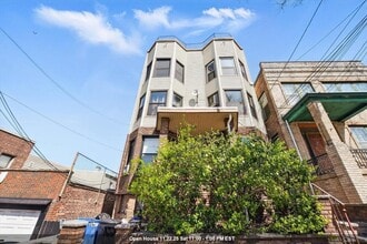 Building Photo - 138 Leonard St