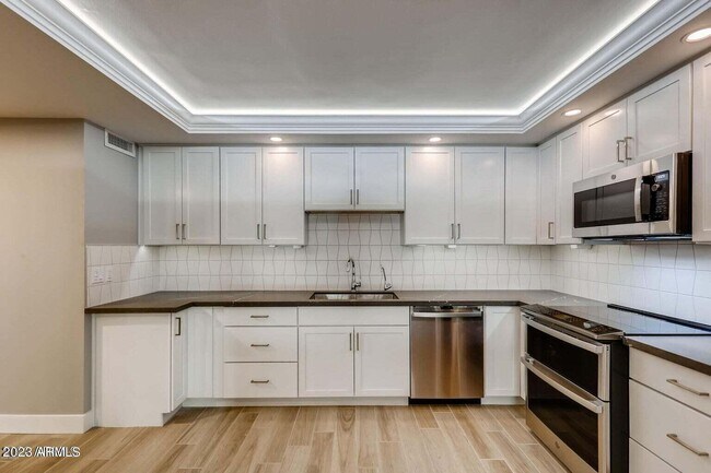 Foto del edificio - 5136 N 31st Pl
