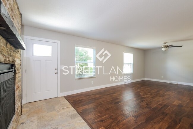Foto del edificio - REDUCED!