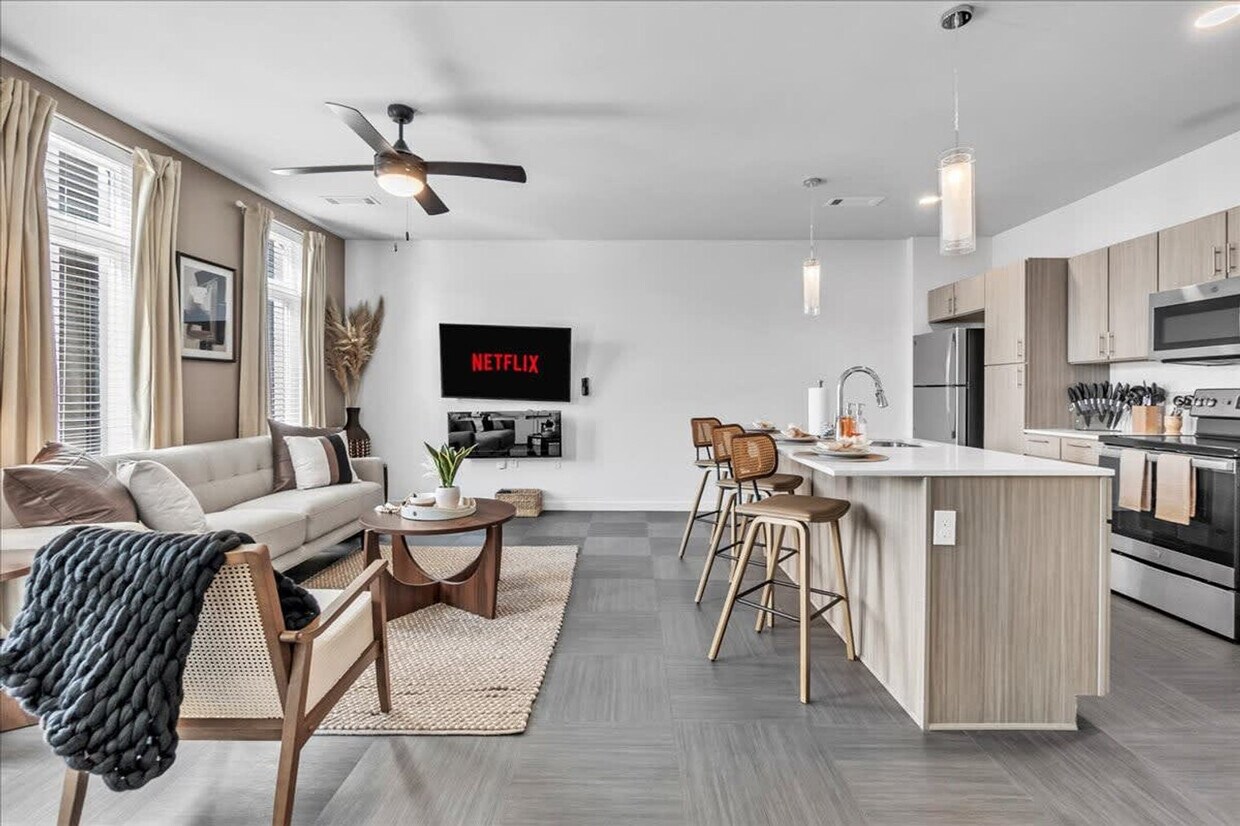 Foto principal - 5100 W Park Ave