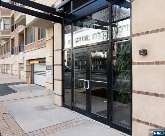 Photo - 20 Ave at Port Imperial Apartment