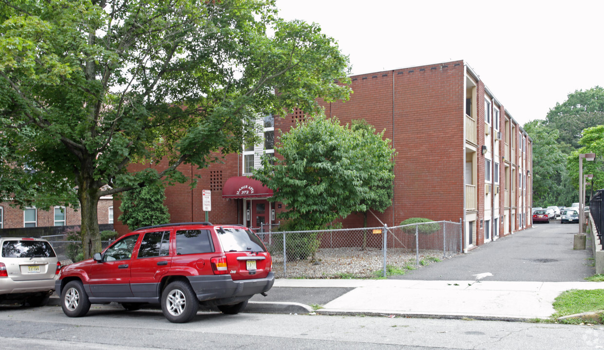 Primary Photo - JLance Apts.