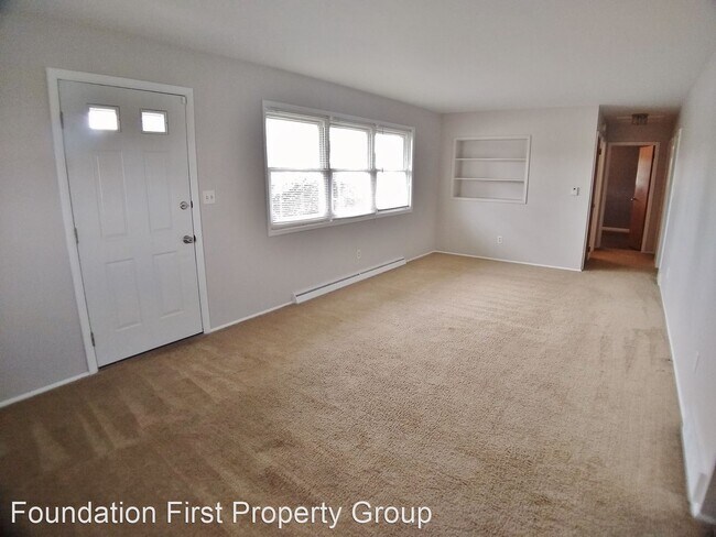 Building Photo - 3 br, 1 bath House - 128 Kuhn Drive