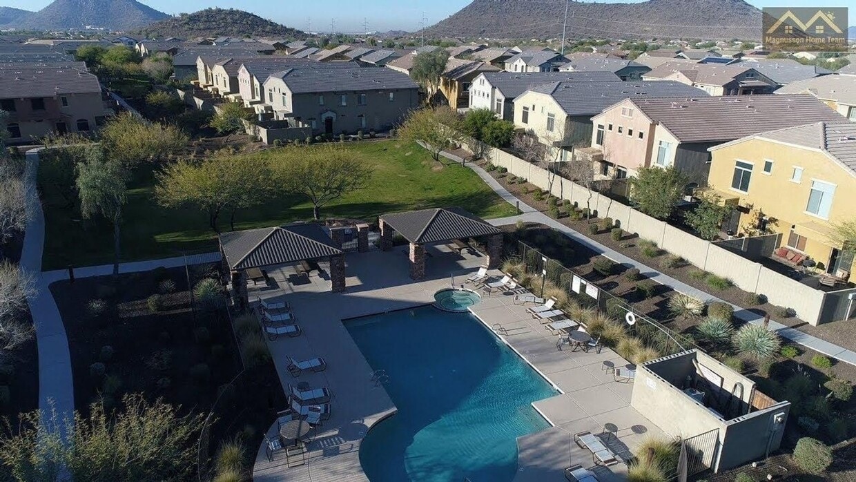 Foto del edificio - 2725 E Mine Creek Rd