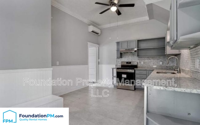 Building Photo - 3159 Spottswood Ave