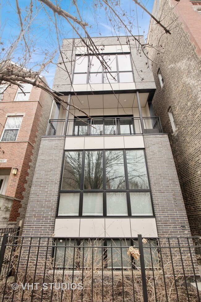 Building Photo - 1459 W Fry St
