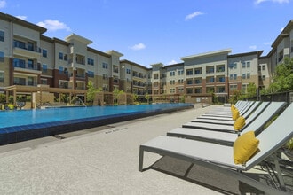 Building Photo - The Towers at Mercer Crossing