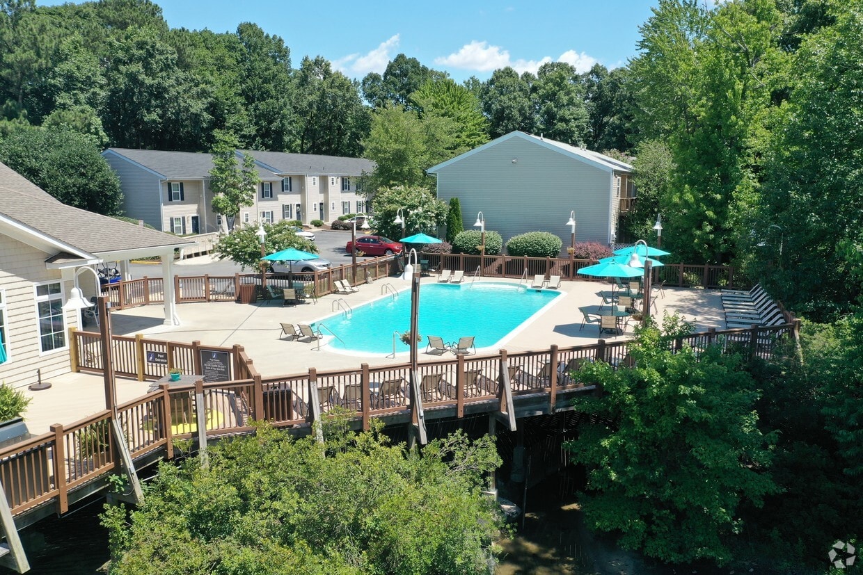 Harbor Village Apartments Apartments in Richmond, VA