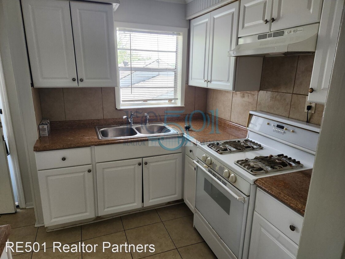 Primary Photo - 1 br, 1 bath House - 1015 N Fillmore