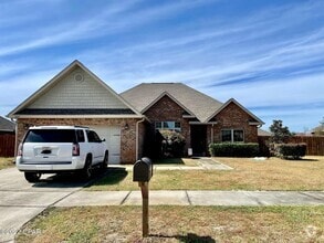 Building Photo - 3205 Colter St