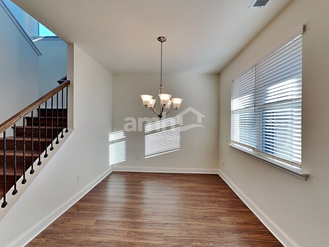 Foto del edificio - 2021 Beaver Farm Lane