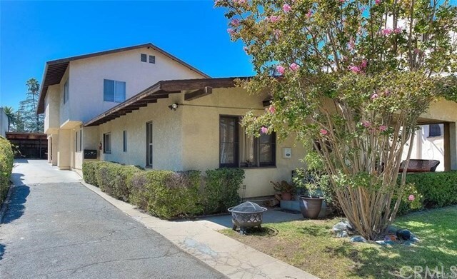 Primary Photo - 33 N Grand Oaks Ave