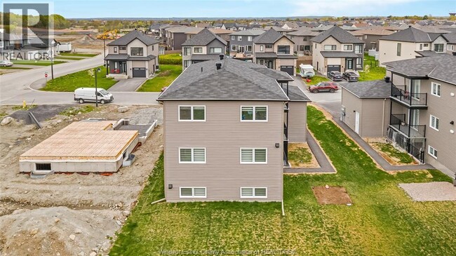Building Photo - 86 Rutile St