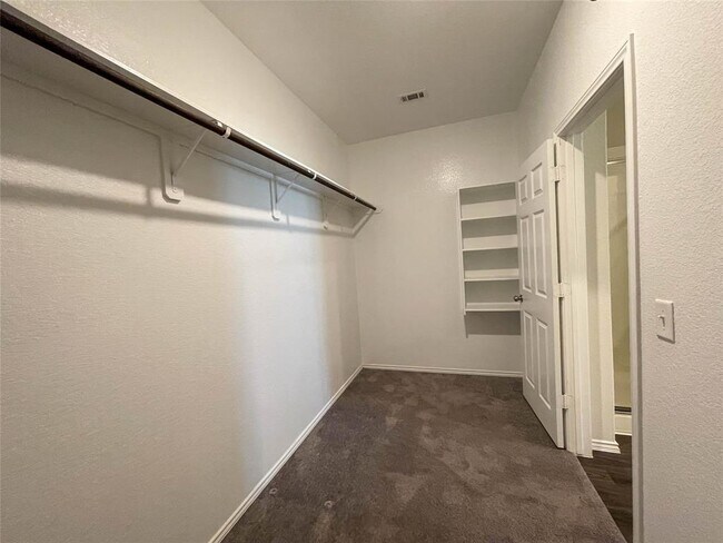 Building Photo - 25826 Llano Knoll Ln