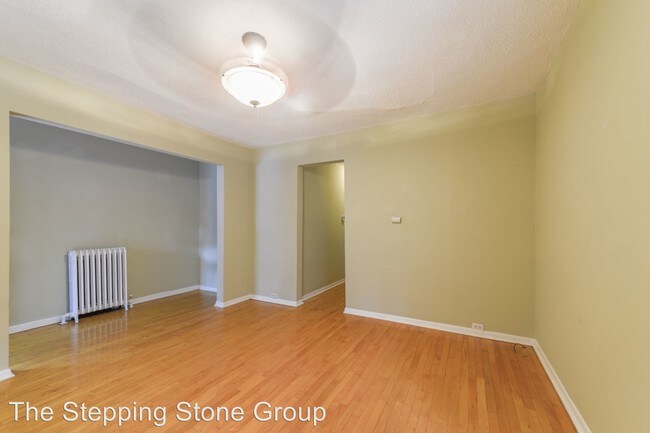 Foto del edificio - 4849 Vincent Ave S