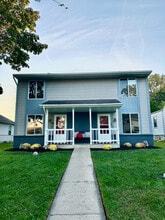 Building Photo - 132 S 31st St