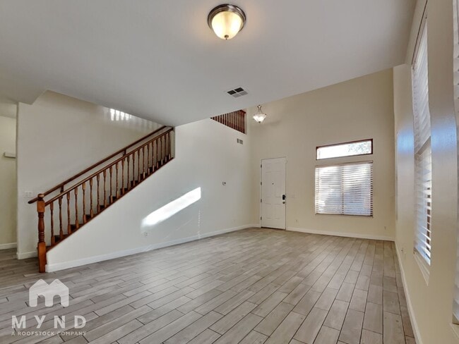 Foto del edificio - 6418 S 49th Dr