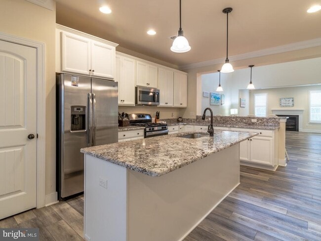 Building Photo - 35753 Carmel Terrace