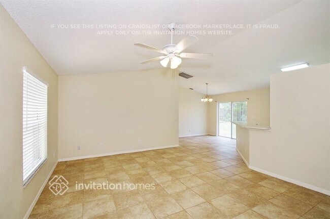 Building Photo - 3009 Tropical Cir SE