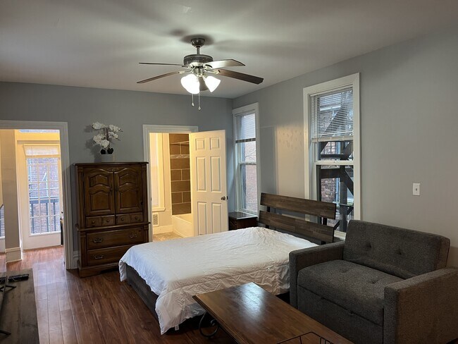 Foto del edificio - 1605 N 2nd St