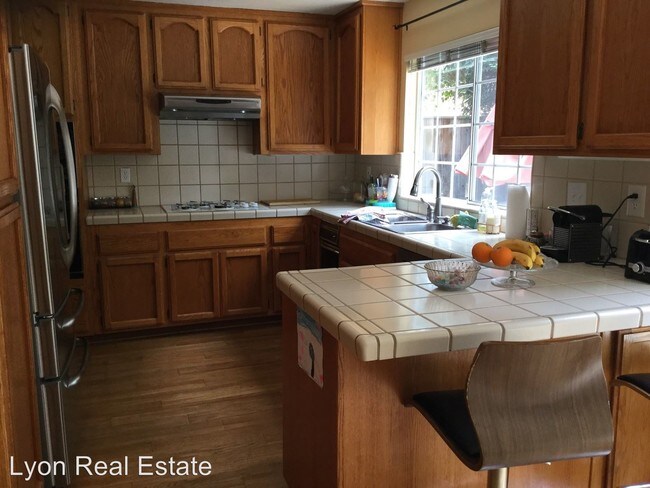 Building Photo - 4 br, 3 bath House - 2119 Baywood Lane