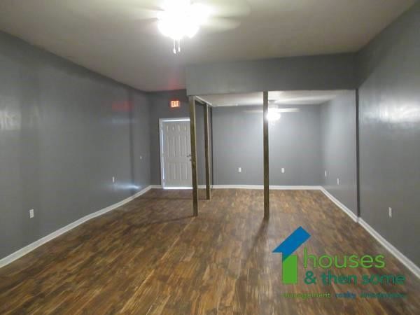 Building Photo - 317 N Forest St.