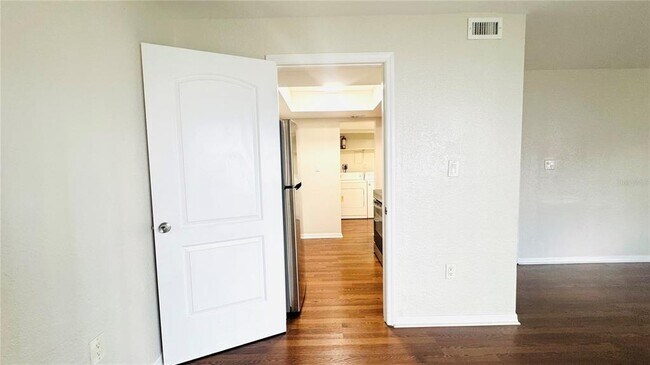 Foto del edificio - 4711 S Texas Ave