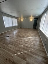 Building Photo - 5 Wilmont Cir N