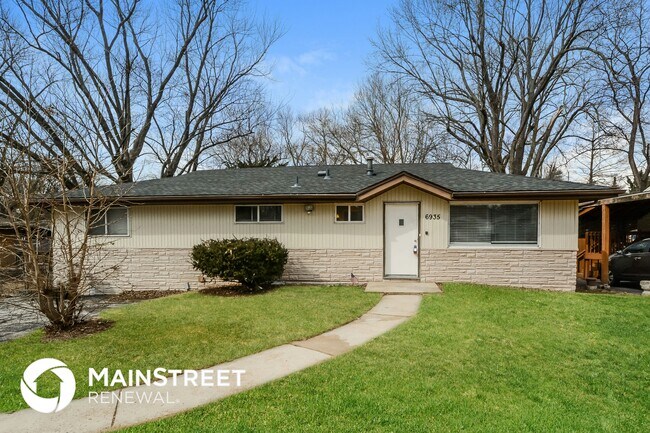 Foto del edificio - 6935 Frostview Ln