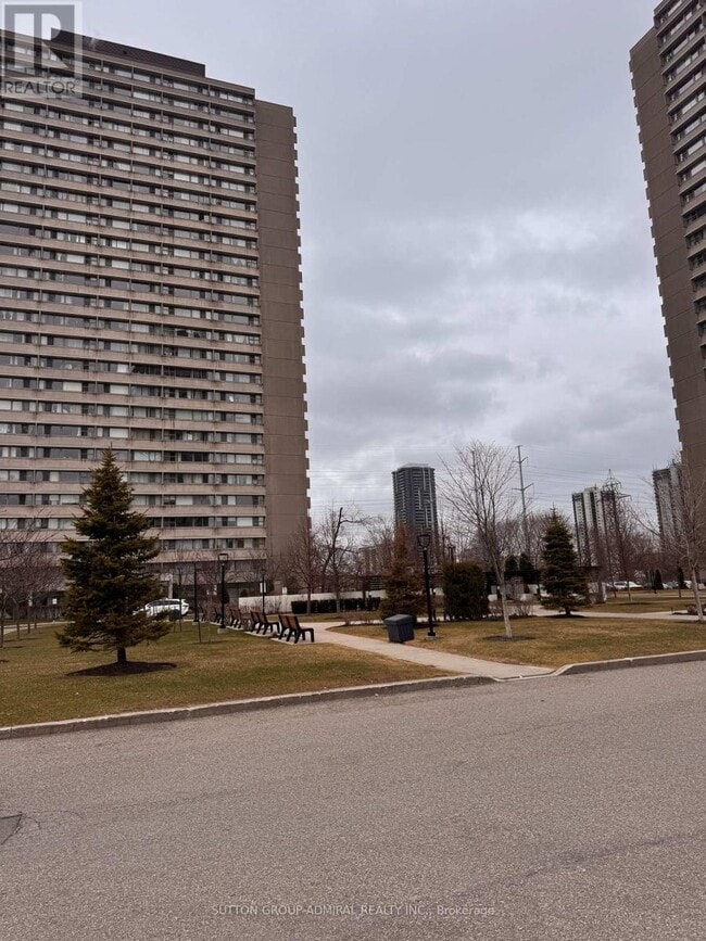 Building Photo - 715 Don Mills Rd.