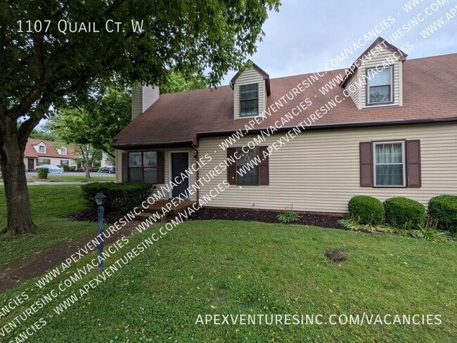 Photo - 1107 Quail Ct W House