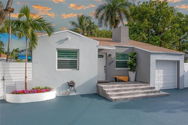 Foto del edificio - 2376 NW 2nd St