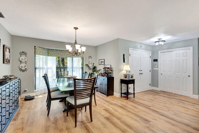 Building Photo - 14515 Horseshoe Trce